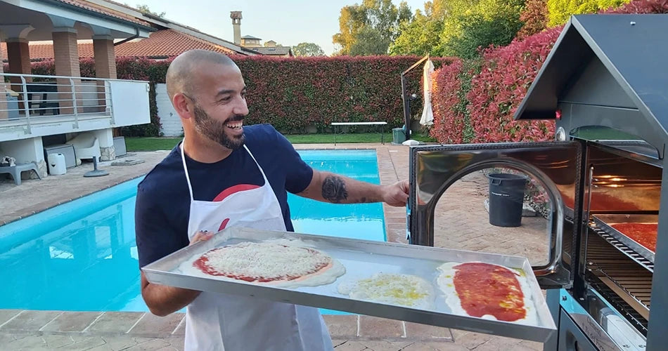 Dettaglio del forno a legna Clementi Smart