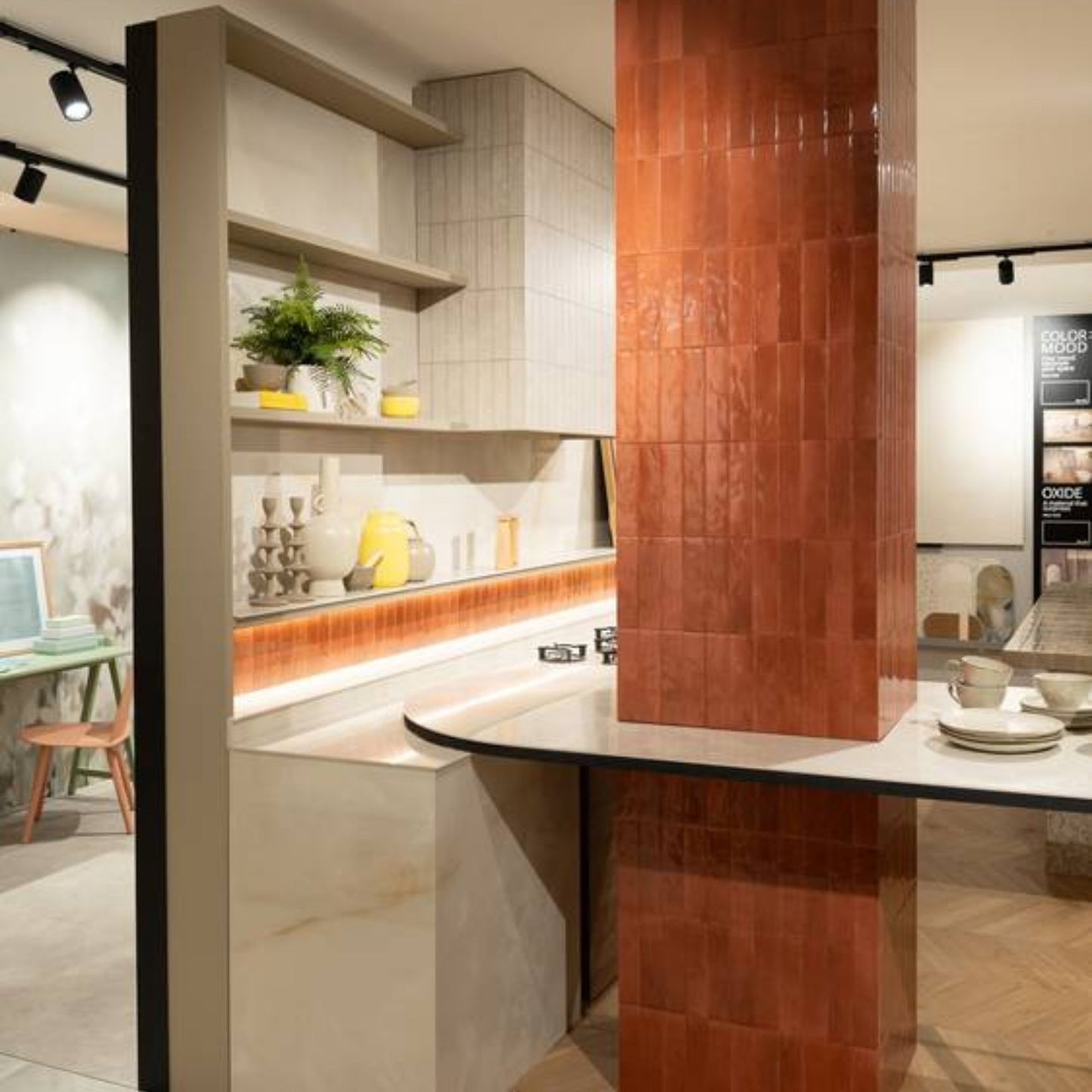 # GLIM - FAP CERAMICHE la ceramica vibrante che trasforma ogni ambiente