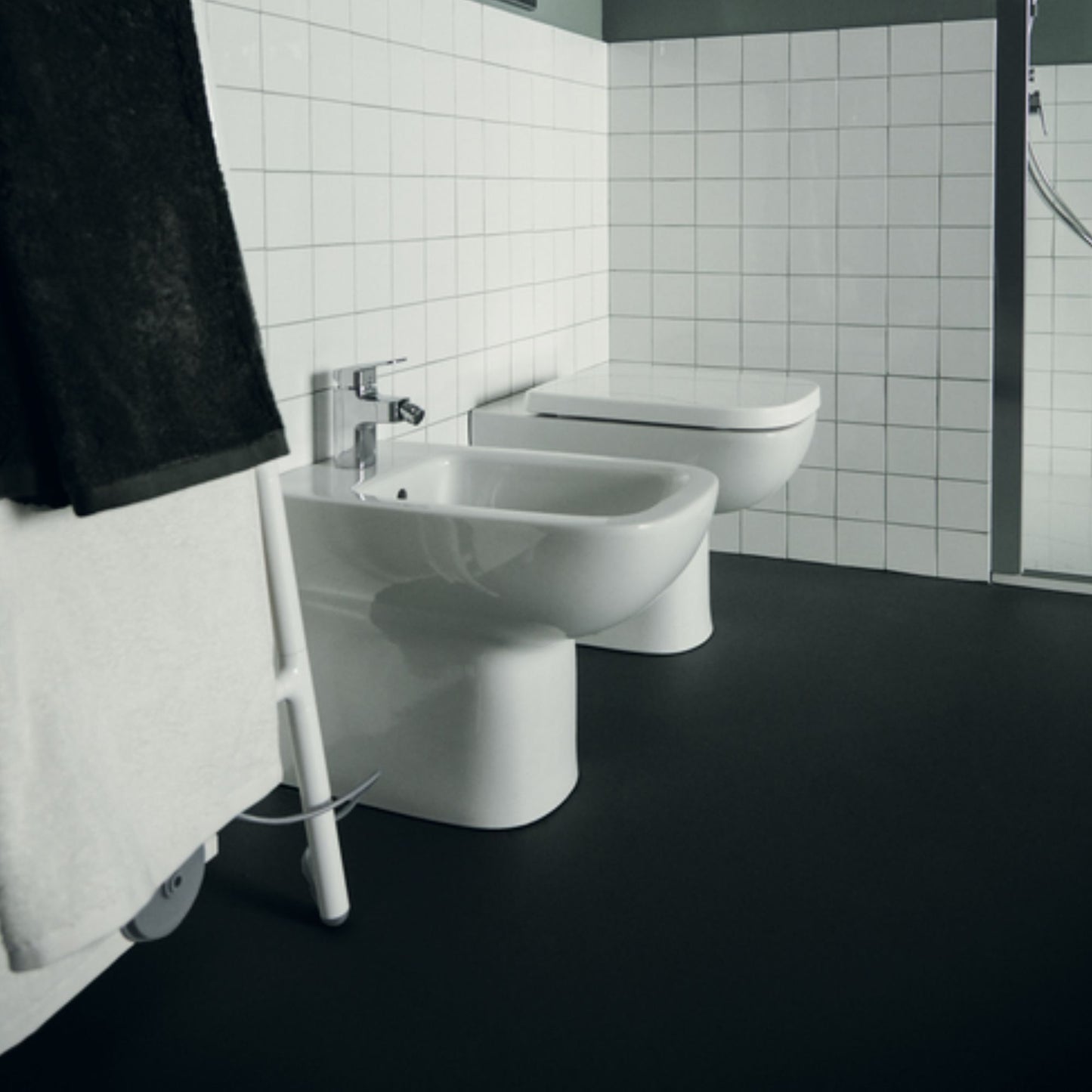 IDEAL STANDARD IS I.LIFE A VASO BIANCO a terra filoparete RimLS+