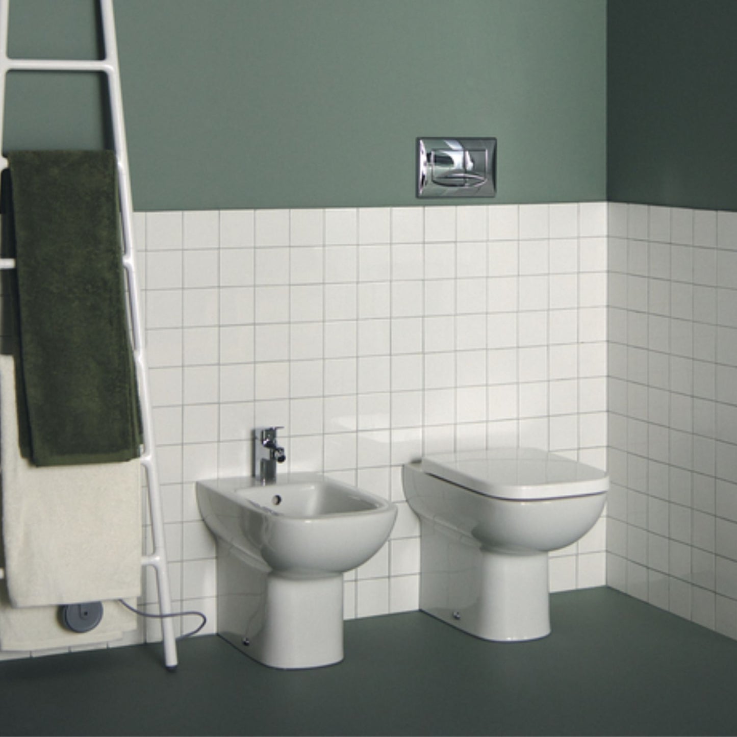 IDEAL STANDARD I.LIFE A BIDET BIANCO a terra monoforo per installazione filo parete