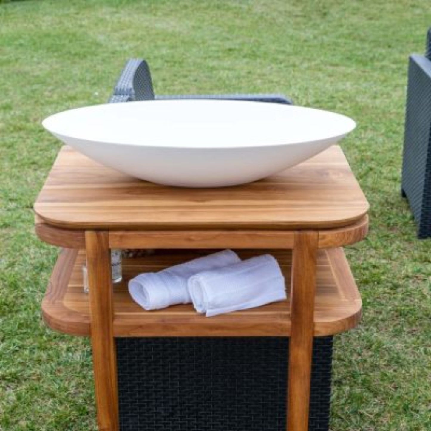 LAVABO ELLISSE lavantino Istone Solid Surface HQ - CIPÍ bianco opaco 60x35cm design moderno per bagno elegante