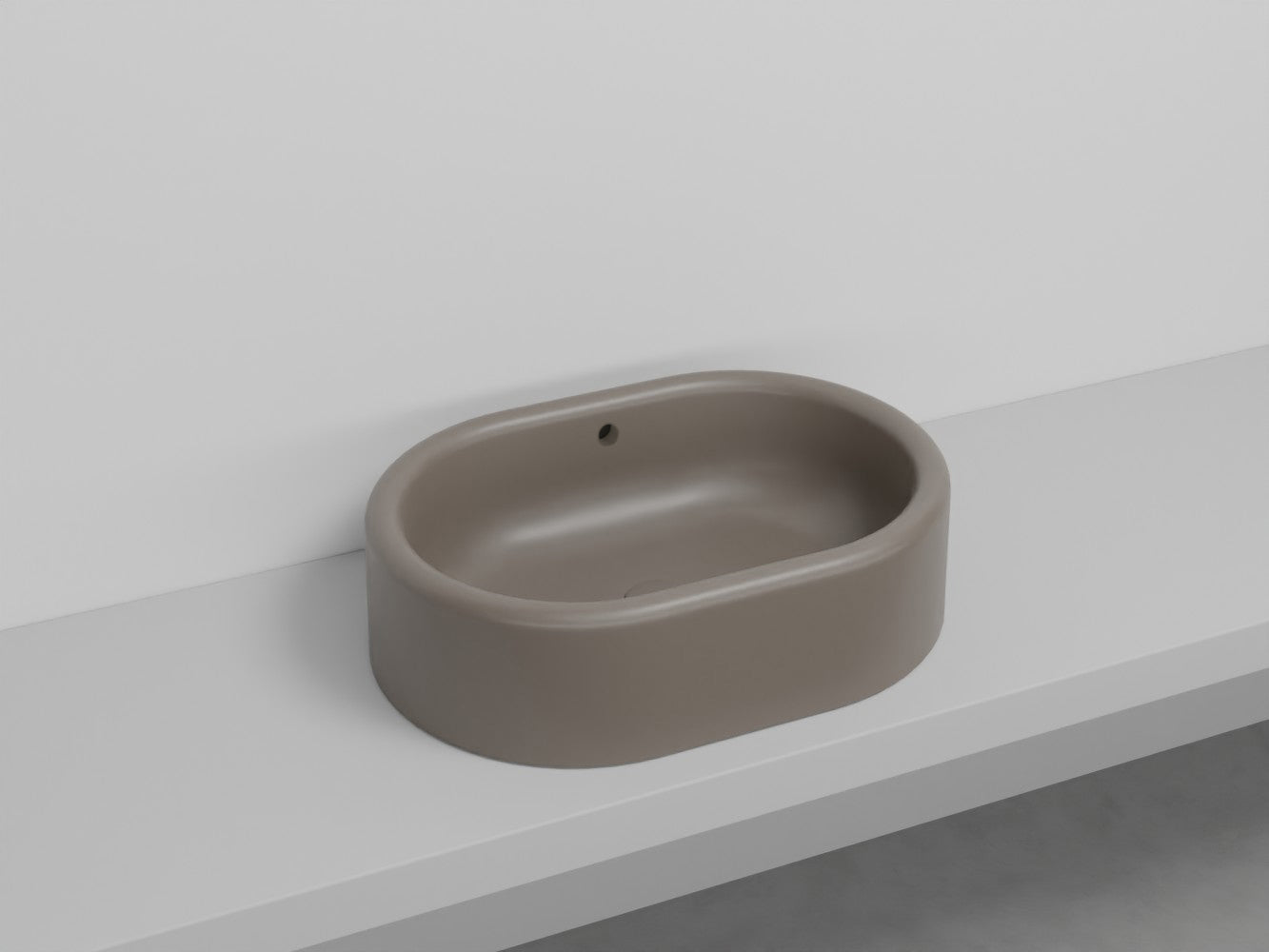 # LAVABO OVALE DA APPOGGIO ITACA con TROPPOPIENO - CIELO in ceramica con finiture pregiate e stile moderno