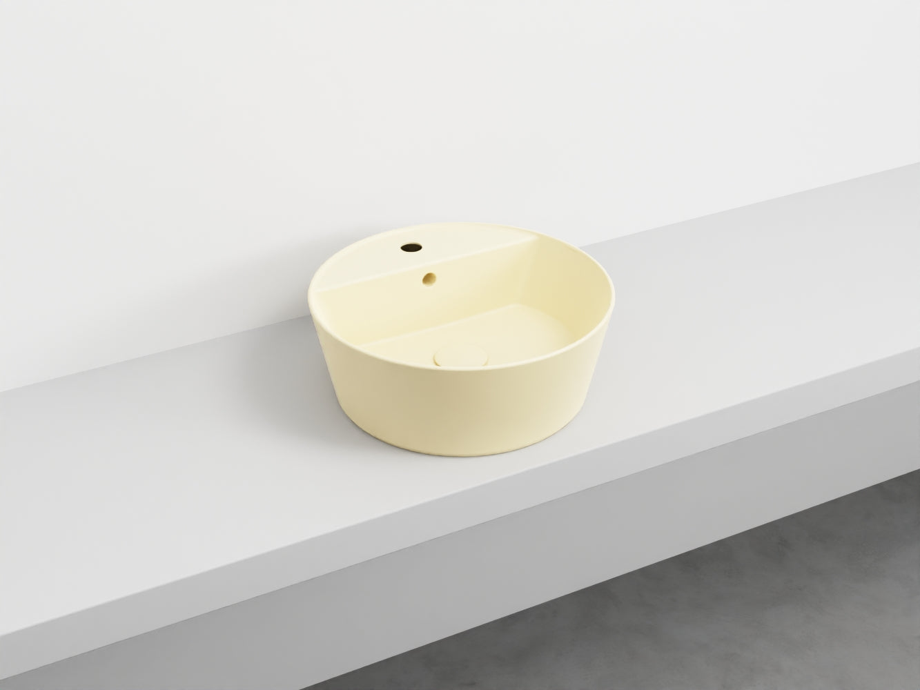 # LAVABO da appoggio HANDY - CIELO in ceramica smaltata con foro rubinetto e design moderno