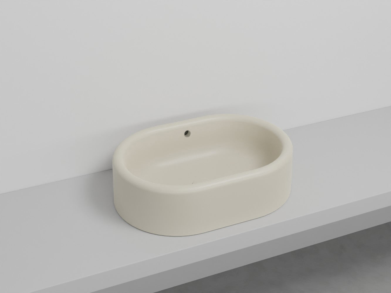 # LAVABO OVALE DA APPOGGIO ITACA con TROPPOPIENO - CIELO in ceramica con finiture pregiate e stile moderno