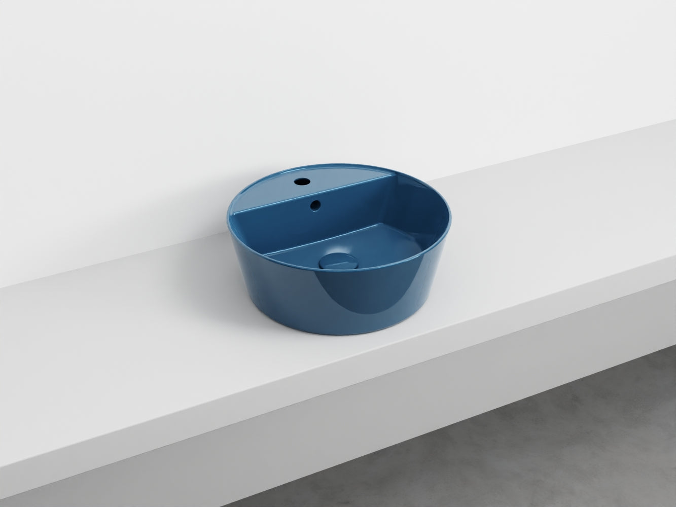 # LAVABO da appoggio HANDY - CIELO in ceramica smaltata con foro rubinetto e design moderno