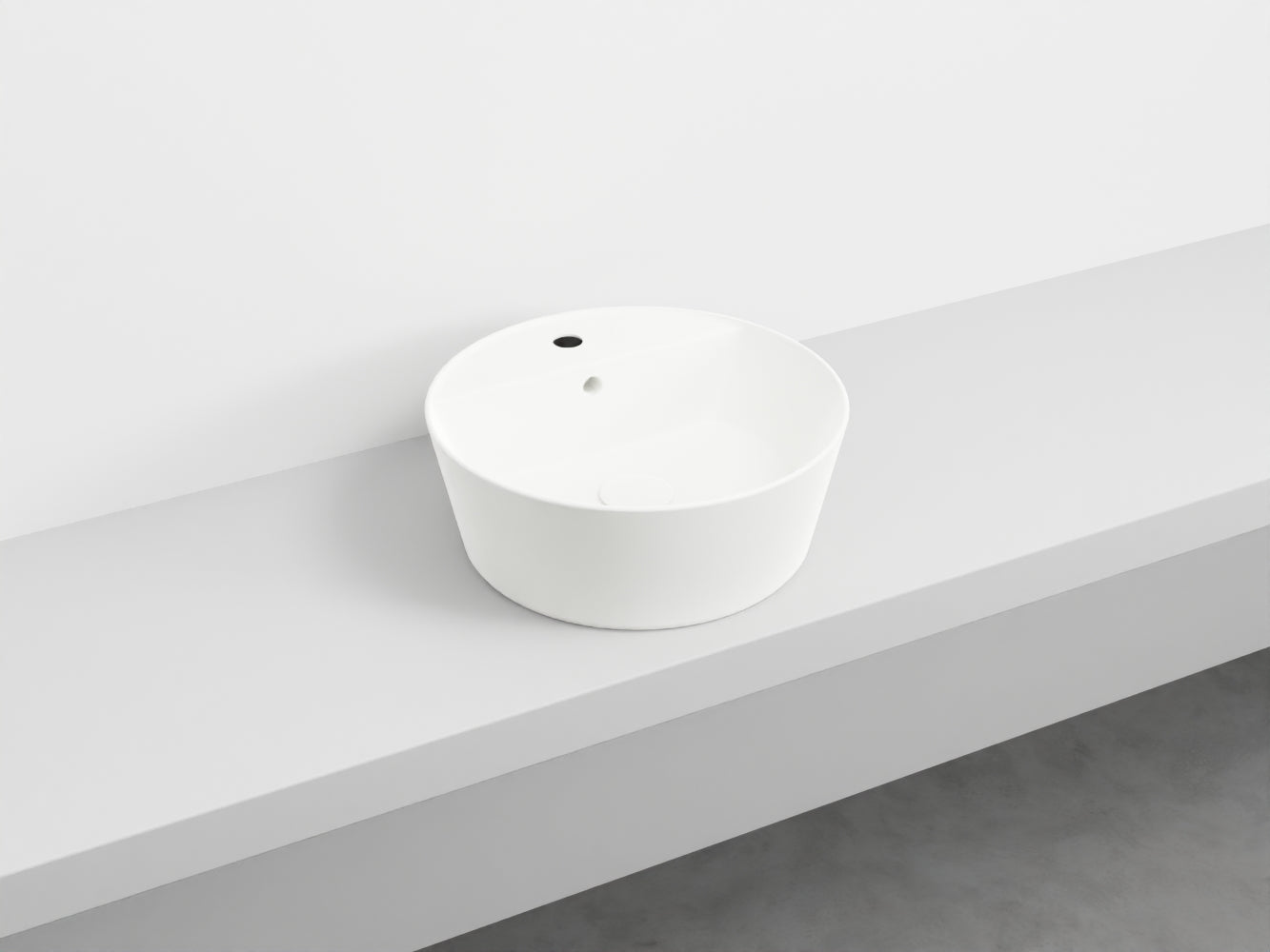 # LAVABO da appoggio HANDY - CIELO in ceramica smaltata con foro rubinetto e design moderno