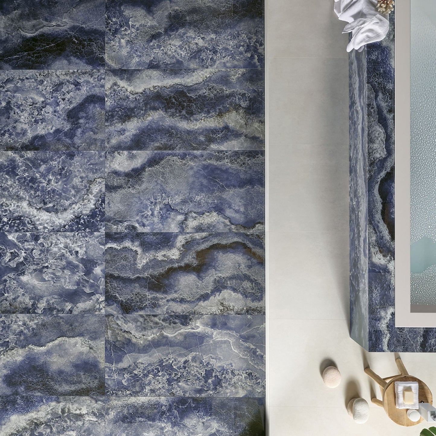 # ONYX DIAMOND Gres porcellanato effetto onice - TAGINA Superfici con microcristalli brillanti e tecnologia Diamond Shard Effect