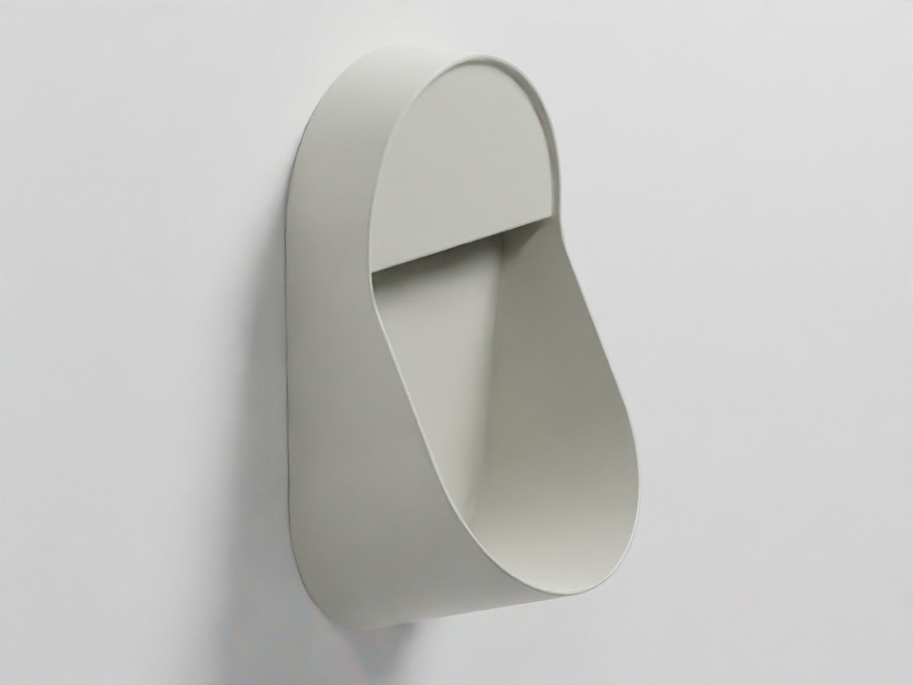 # ORINATOIO SOSPESO ERA - CIELO in ceramica con scarico rimless 2.0 e design moderno