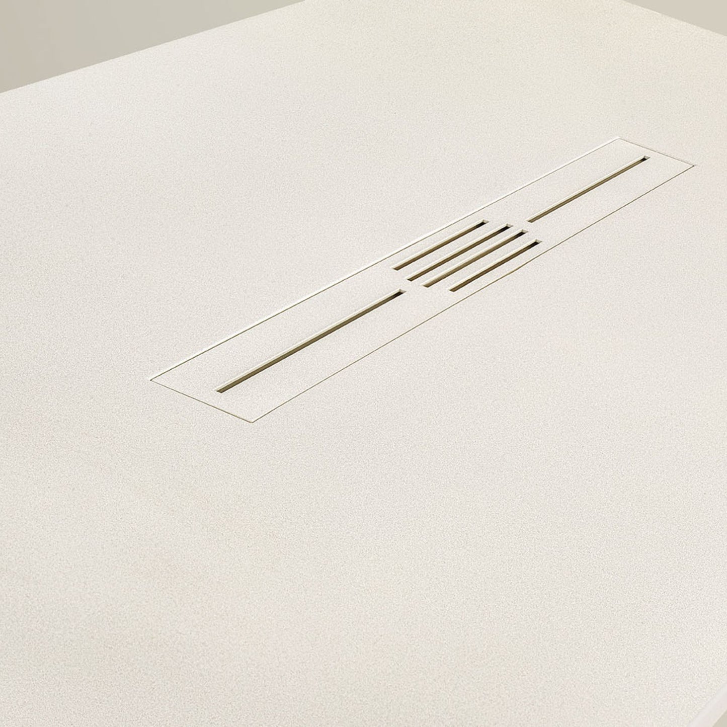 # PIATTO DOCCIA PRIVILEGE con griglia inox centrale - FIORA BATH lineare e moderno effetto pizarra