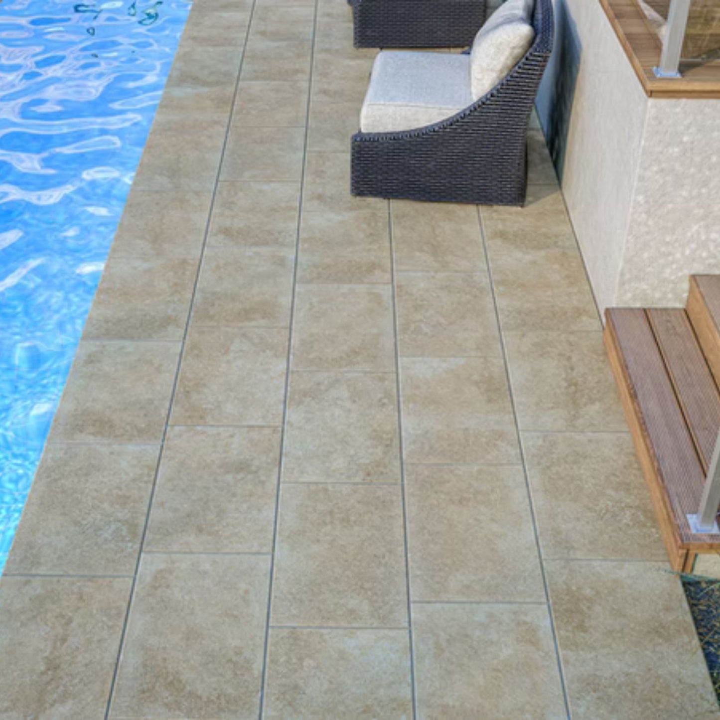 Piastrella DEA GOLD 40x60mm - IDEA CERAMICA gres effetto pietra dorata, elegante e resistente per pavimenti esterni