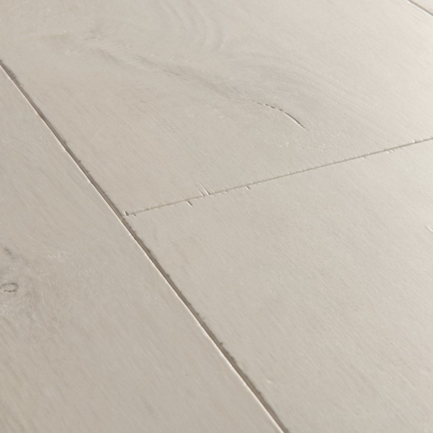 Pavimento in Laminato CAPTURE ROVERE PATINA MORBIDO QUICK-STEP è protetta dalla tecnologia Scratch Guard, aumentare la resistenza ai graffi