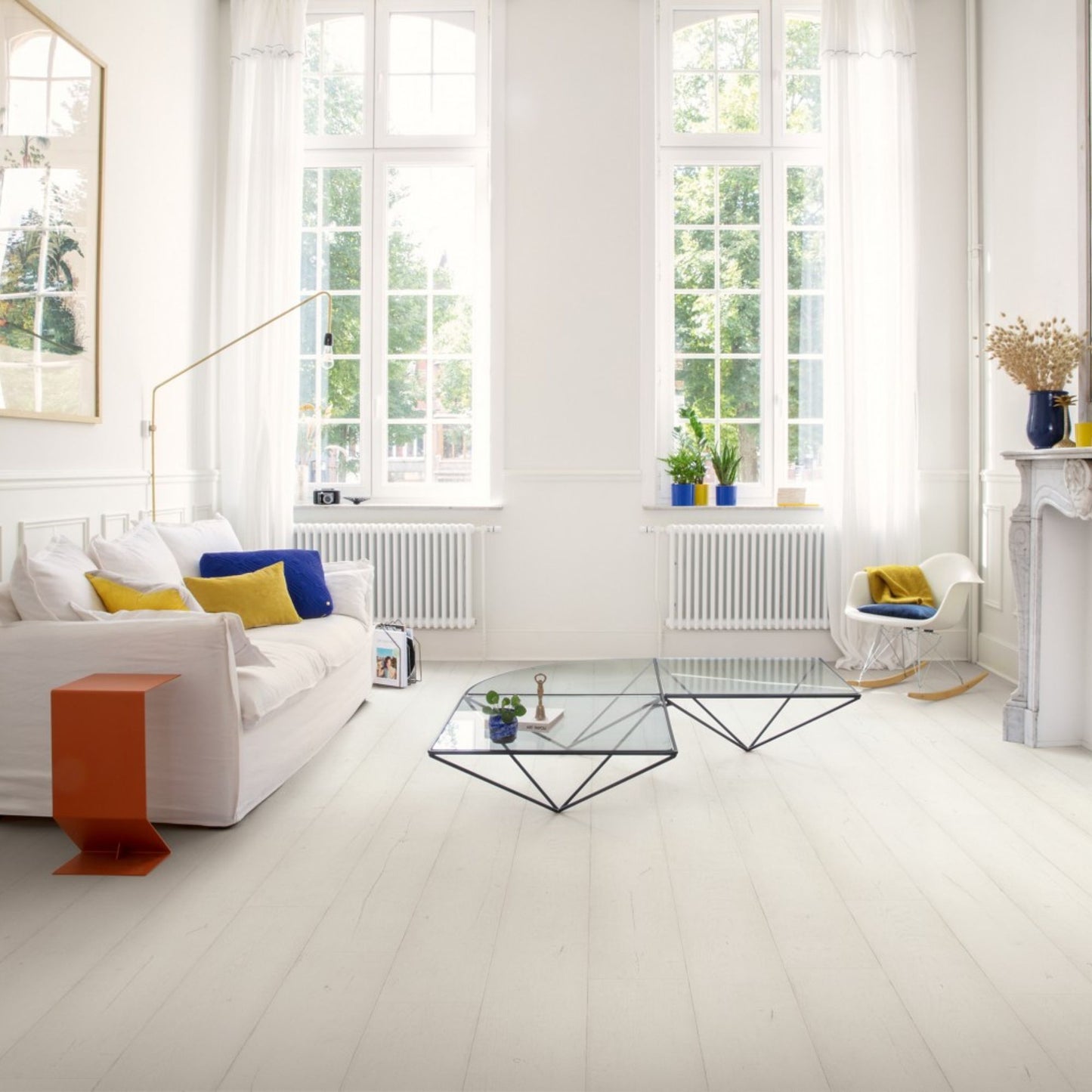 Pavimento in Laminato CAPTURE ROVERE TINTO BIANCO QUICK-STEP con tecnologia Scratch Guard, 100% impermeabile, posa Uniclic
