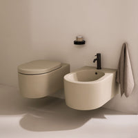 # WC SOSPESO SENZA BRIDA OTIS - CIELO in ceramica garantisce una pulizia più semplice e massima igiene