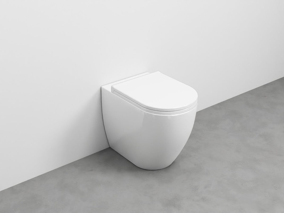 # WC A TERRA SMILE 53 SENZA BRIDA - CIELO vaso a terra per bagno filo parete rimless previene l'accumulo di sporco