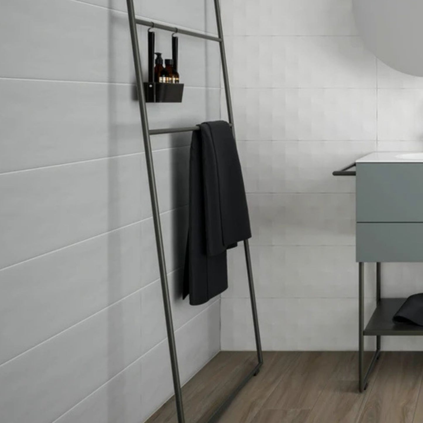 # ESSENZIALE - CERAMICA IDEA piastrelle minimal per ambienti moderni ed equilibrati