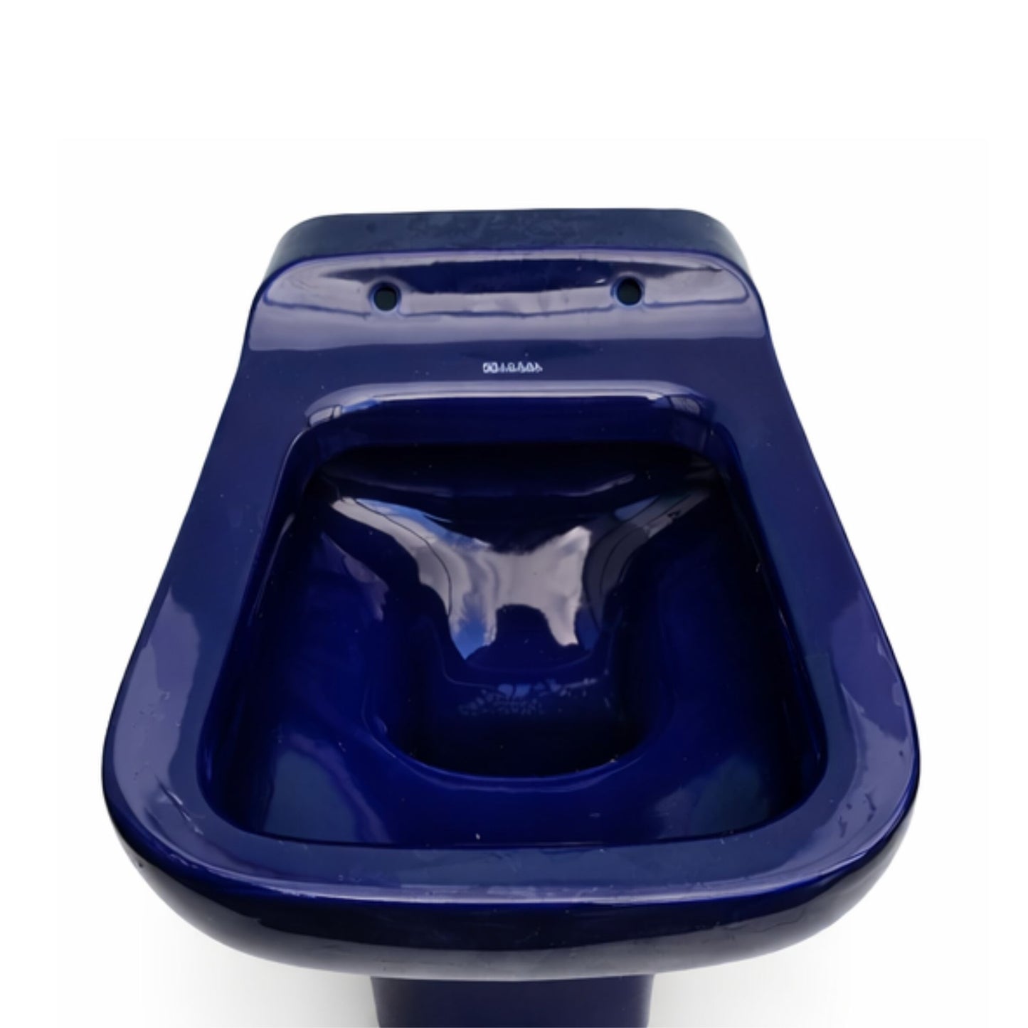 WC Linea CONCA BLU MIRTILLO IDEAL STANDARD a parete in ceramica smaltata con design classico per bagni vintage