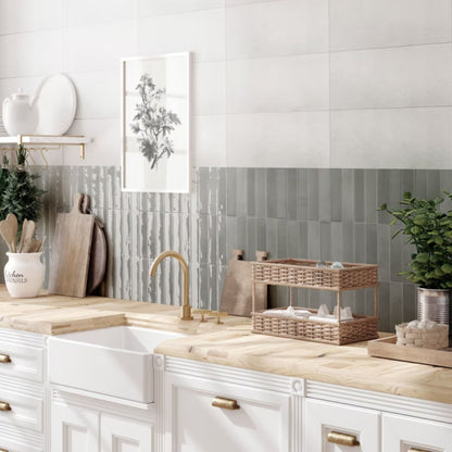 ARTISAN SAVOIA ITALIA rivestimenti in bicottura in pasta bianca effetto mattoncino e decorati per bagno e living