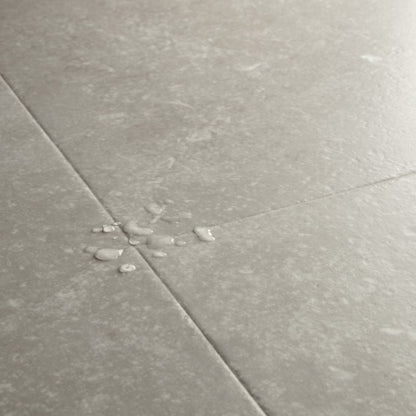 Pavimento in Laminato CAPTURE MUSE ARDESIA DEL CREPUSCOLO QUICK-STEP effetto pietra compatibilità con riscaldamento a pavimento per ambienti domestici