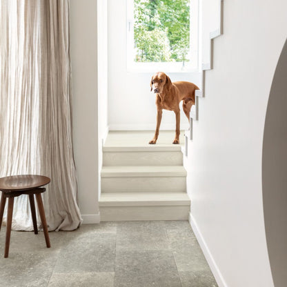 Pavimento in Laminato CAPTURE MUSE ARDESIA DEL CREPUSCOLO QUICK-STEP effetto pietra compatibilità con riscaldamento a pavimento per ambienti domestici