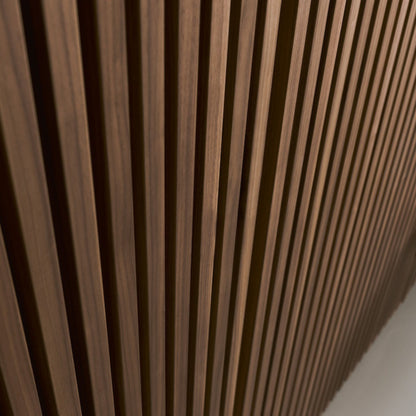 # BOISERIE DOGA - RES ITALIA Rivestimenti per pareti con doghe verticali e finiture personalizzabili