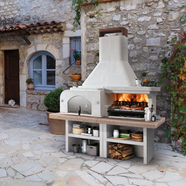 Barbecue in cemento a legna GARGANO ROSSO CON FORNO e GRIGLIA - PALAZZETTI ideale per pane, pizza e grigliate in giardino