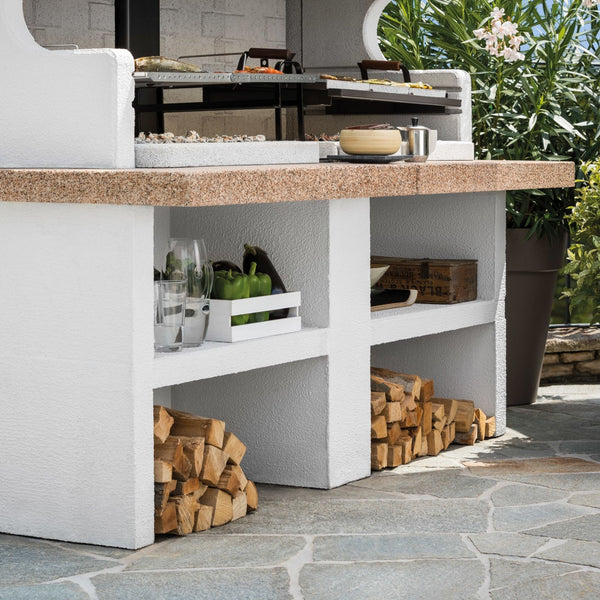 Barbecue in cemento a legna MIAMI con doppia griglia - PALAZZETTI sistema Fast-Fire per cotture intensive all’aperto
