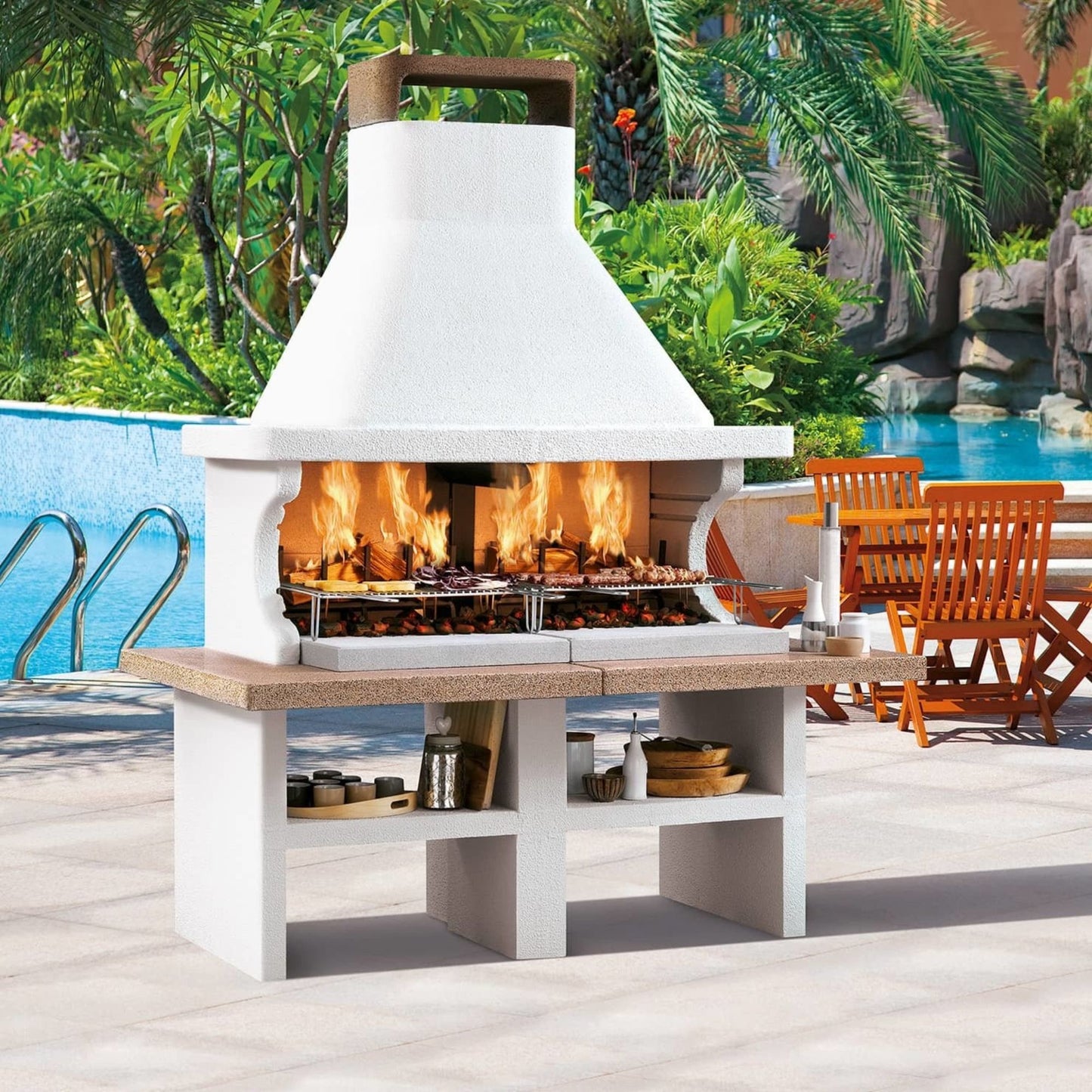 Barbecue in cemento a legna PATAMOS ROSSO con doppia griglia - PALAZZETTI Area grill ideale per cucinare in giardino o esterno