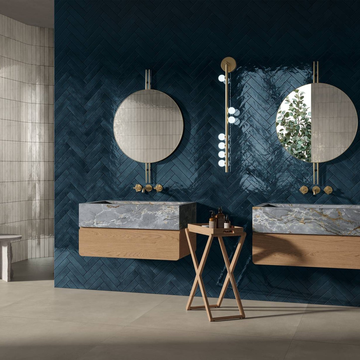 BRIT FONDOVALLE rivestimento per pareti dal pattern visivo dinamico, le rifrazioni della luce creano giochi di colore che ricordano le sfumature del mare