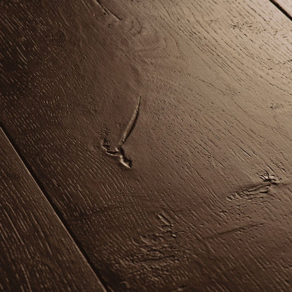 Pavimento in Laminato CAPTURE ROVERE CERATO SCURO QUICK-STEP resistente ai graffi e compatibile con riscaldamento a pavimento per ambienti residenziali
