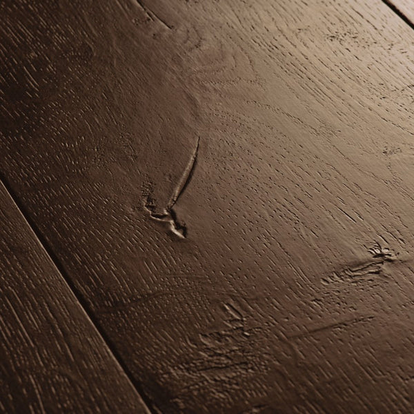 Pavimento in Laminato CAPTURE ROVERE CERATO SCURO QUICK-STEP resistente ai graffi e compatibile con riscaldamento a pavimento per ambienti residenziali