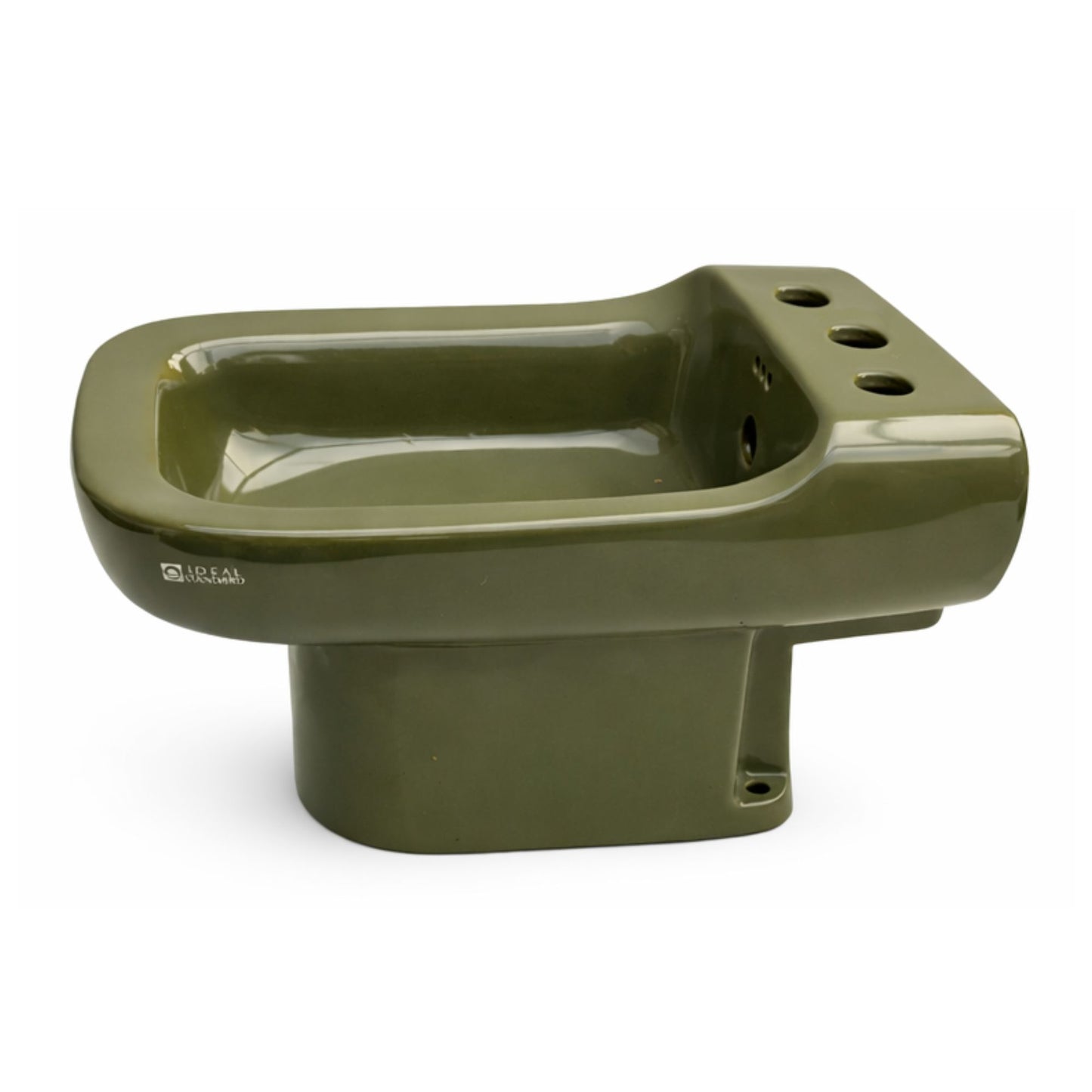 BIDET a pavimento Linea CONCA CACTUS IDEAL STANDARD in ceramica sanitaria per bagni vintage e ristrutturazioni dallo stile classico ricercato