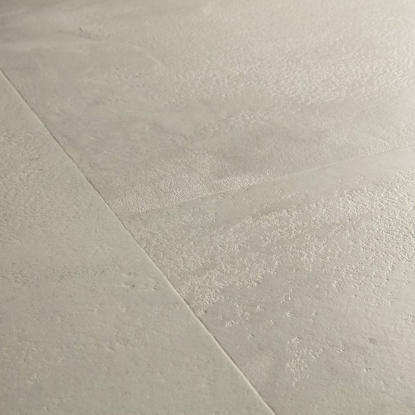 Pavimento in Laminato CAPTURE MUSE CEMENTO GRIGIO QUICK-STEP resistenza ai graffi e design effetto pietra per ambienti domestici ad alto utilizzo
