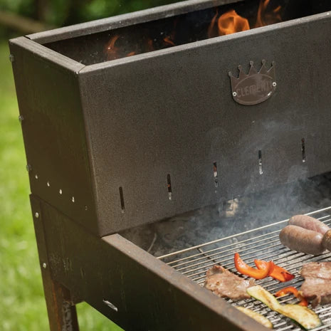 Particolare in Corten del barbecue Clementi Flipper