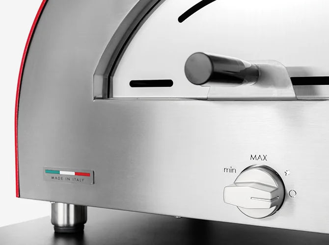 Dettaglio del forno Clementi Remida