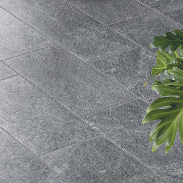 # EXTERNA - EMILCERAMICA eleganze naturale per spazi esterni dal grande valore estetico