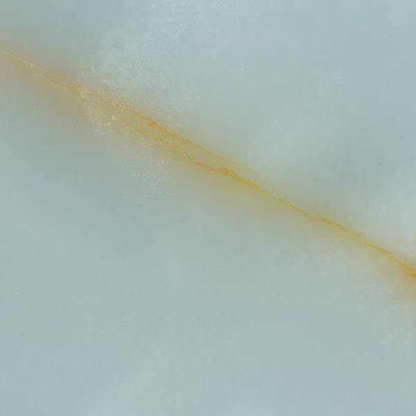 # GEMME - FAP CERAMICHE eleganza e luce in gres porcellanato effetto onice