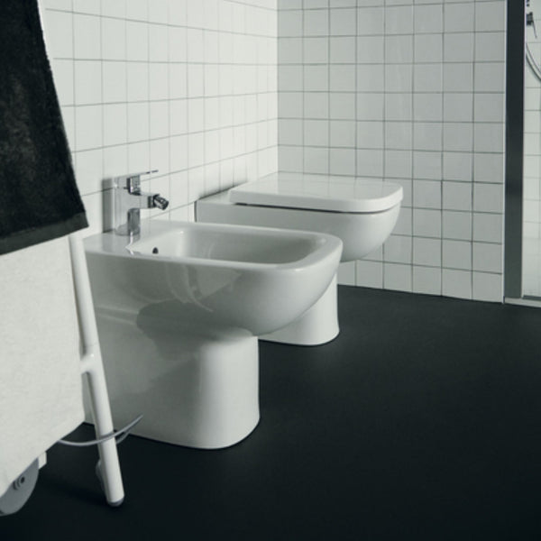 IDEAL STANDARD I.LIFE A BIDET BIANCO a terra monoforo per installazione filo parete