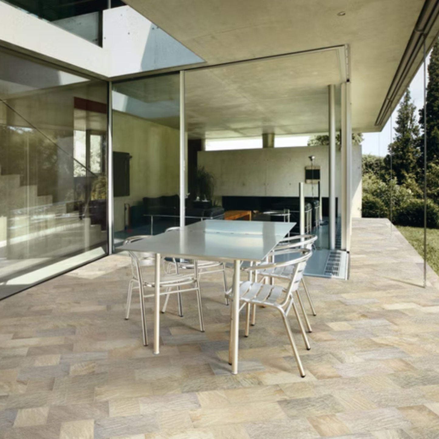 ITALIAN STONES SAVOIA ITALIA Piastrelle in Gres porcellanato effetto pietra alpina per pavimenti e rivestimenti interni ed esterni di design