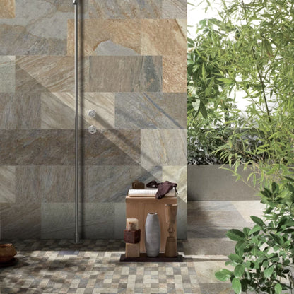 ITALIAN STONES SAVOIA ITALIA Piastrelle in Gres porcellanato effetto pietra alpina per pavimenti e rivestimenti interni ed esterni di design