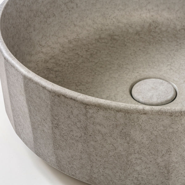 LAVABO CASTLE in Blue Sand Stone - CIPÍ lavandino con piletta coordinata, profilo iconico e design raffinato