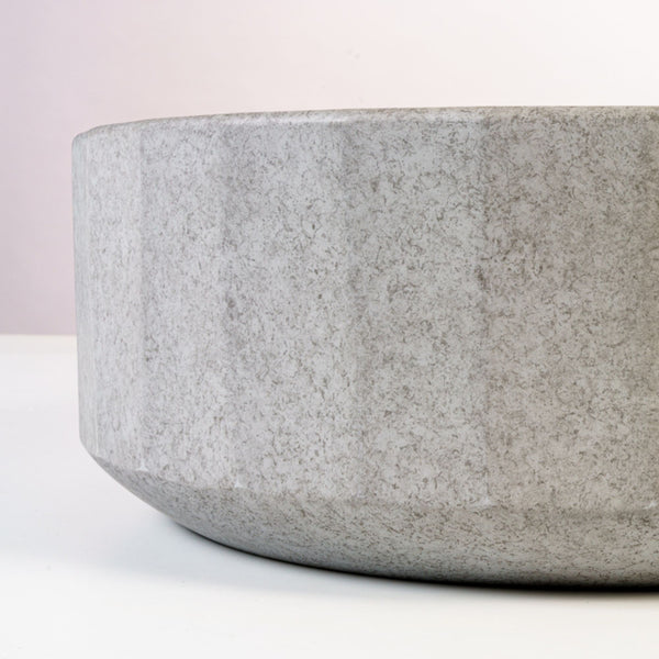 LAVABO CASTLE in Blue Sand Stone - CIPÍ lavandino con piletta coordinata, profilo iconico e design raffinato