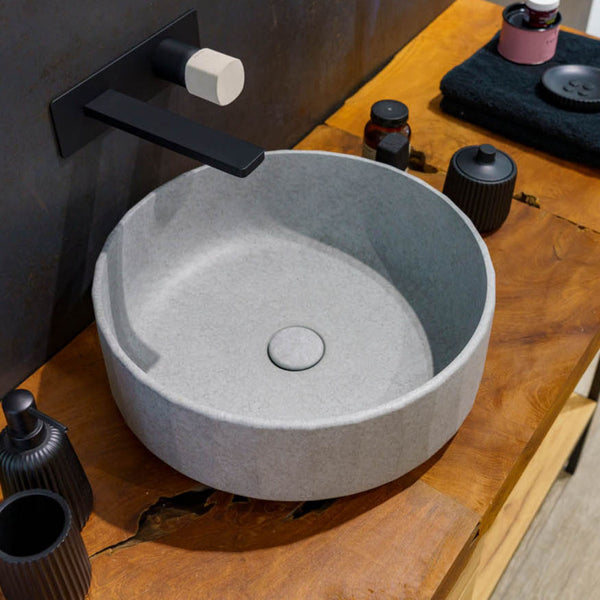 LAVABO CASTLE in Blue Sand Stone - CIPÍ lavandino con piletta coordinata, profilo iconico e design raffinato
