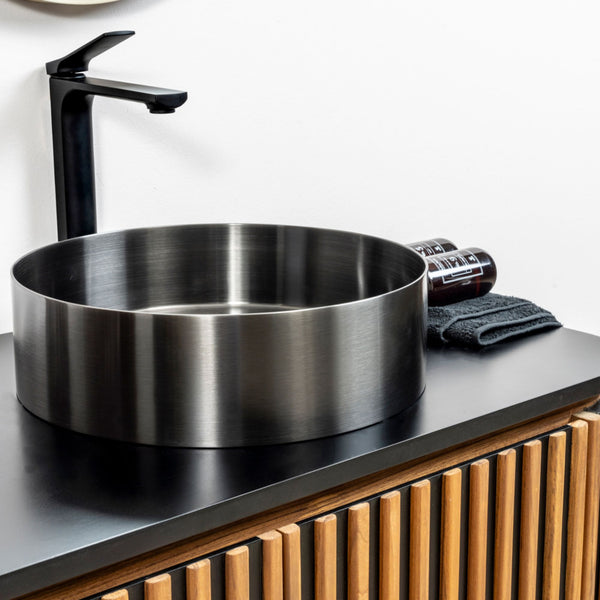 LAVABO FOYER ROUND 38Ø in acciaio inox 3 mm - CIPÍ lavandino tondo con finitura PVD+Nano coating senza saldature