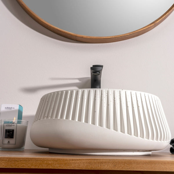 LAVABO GEAR 39Ø in cemento e resina - CIPÍ lavandino stile industrial o urban cottage, finitura materica