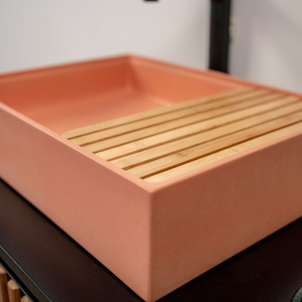 LAVABO MALI VASCA RETTANGOLARE in terrazzo Orange - CIPÍ lavandino con piano in bamboo, stile pop per bagni moderni