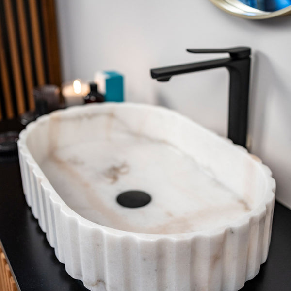 LAVABO MOON WHITE in marmo bianco 55x35x12cm - CIPÍ stile luxury per bagni eleganti