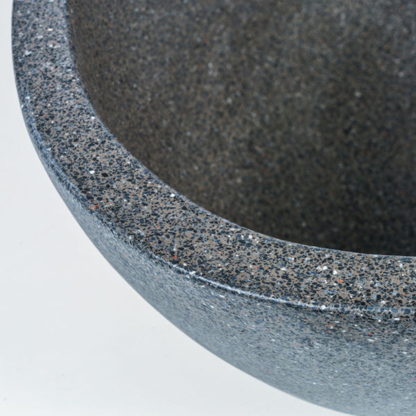 LAVABO NEW SODO in Blue Sand Stone - CIPÍ lavandino forma ovale, grande capienza e piletta in pietra