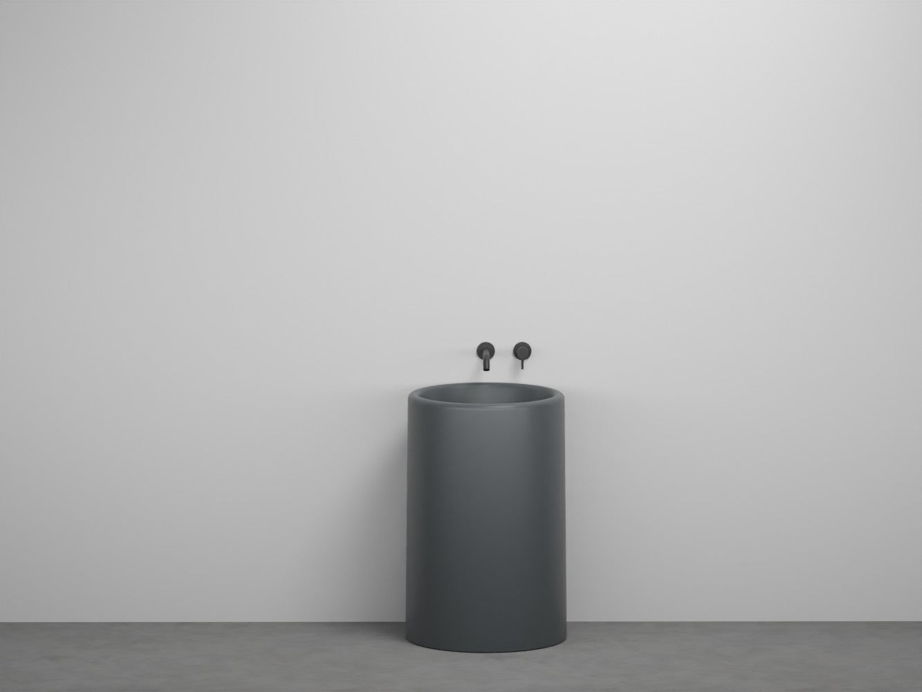 # LAVABO FREESTANDING TONDO da 53cm ITACA- CIELO eleganza minimale con scarico a parete