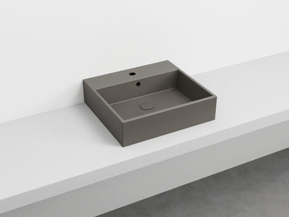 # LAVABO RETTANGOLARE SMILE 50 in ceramica - CIELO garantisce un risultato di grande impatto estetico per il tuo bagno