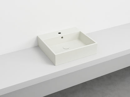 # LAVABO RETTANGOLARE SMILE 50 in ceramica - CIELO garantisce un risultato di grande impatto estetico per il tuo bagno